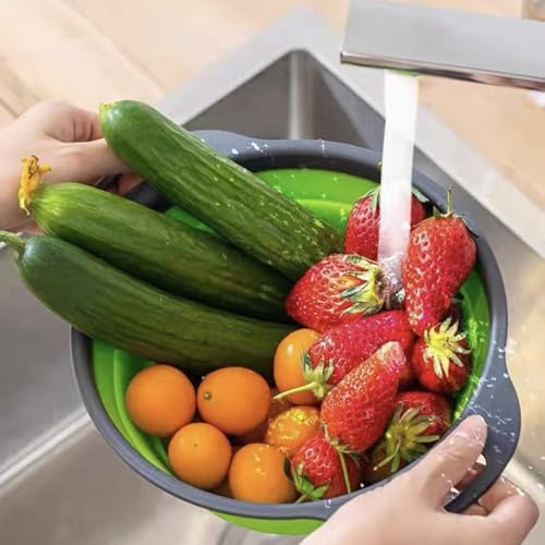 Three-Piece Collapsible Strainer - Made of Silicone with a Plastic