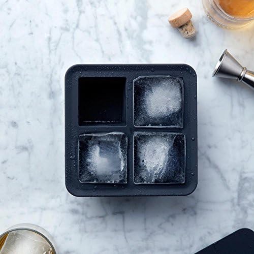 W&P Peak Silicone Extra Large Cube Ice Tray w/ Protective Lid