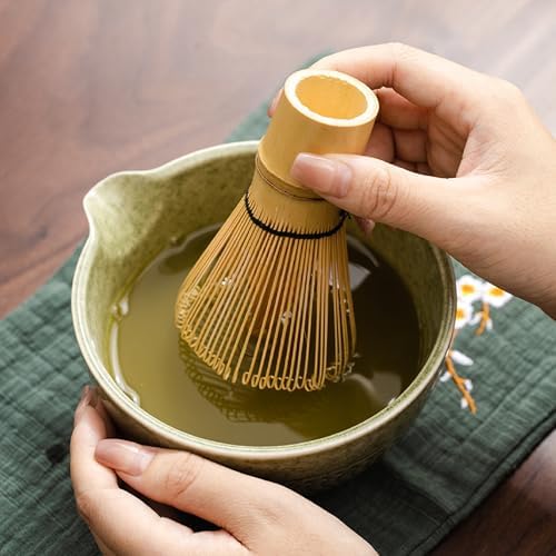 Matcha Bowl with Spout, 500 ml/18 oz Ceramic Matcha Mixing Bowl