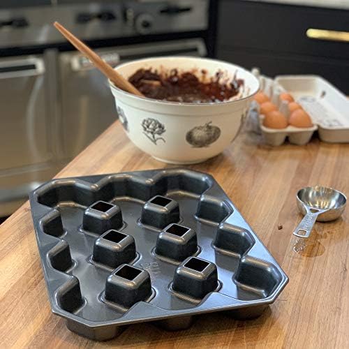 Bakelicious Crispy Corner Nonstick Brownie Pan, Makes 12 All Edges