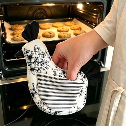 Handmade Hen Shaped Oven Mitt and Pot Holder Set