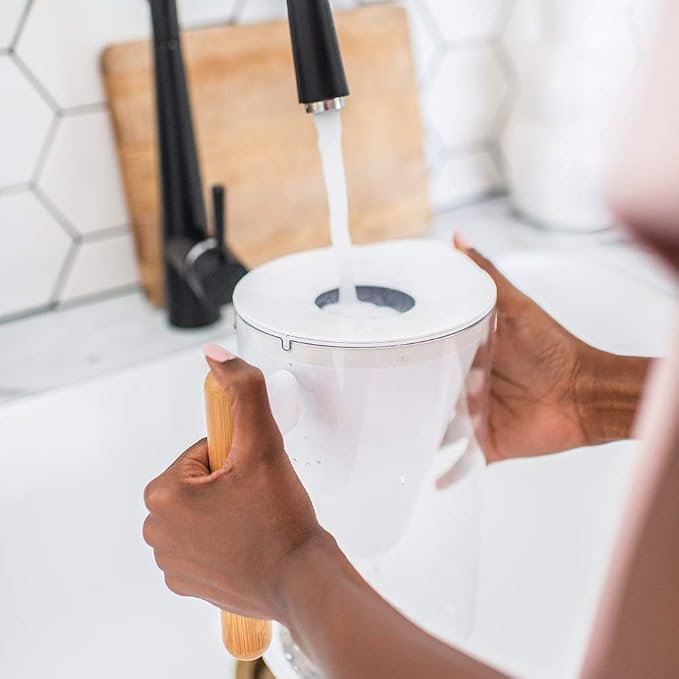 SOMA 10-Cup Water Filter Pitcher - Image 3