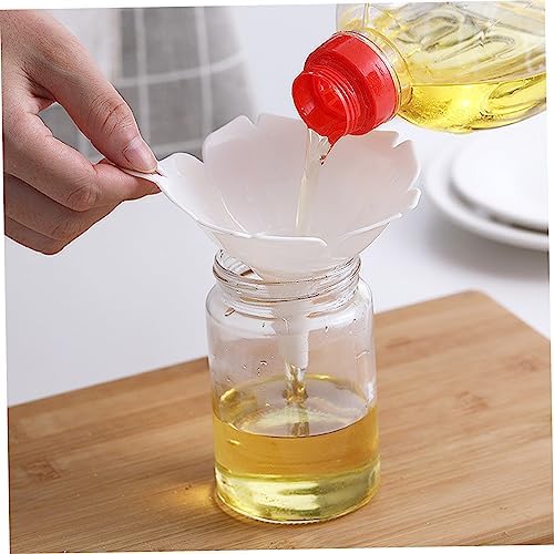 4pcs Plastic Funnel Set Creative Cherry Blossom Flower Shape Liquid