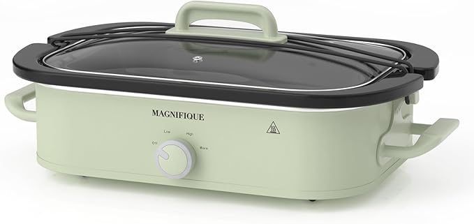 MAGNIFIQUE 4 Quart Slow Cooker by Magnifique