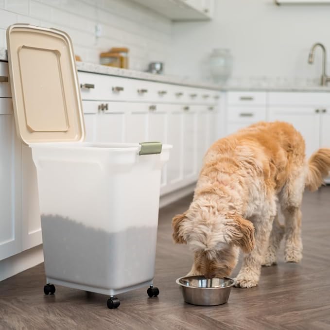 IRIS USA Airtight Dog Food Storage Container, WeatherPro, Removable Wheels - Image 6