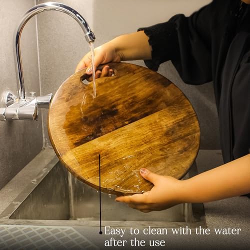 Round Acacia Wood Cutting Board, 15” with Handle