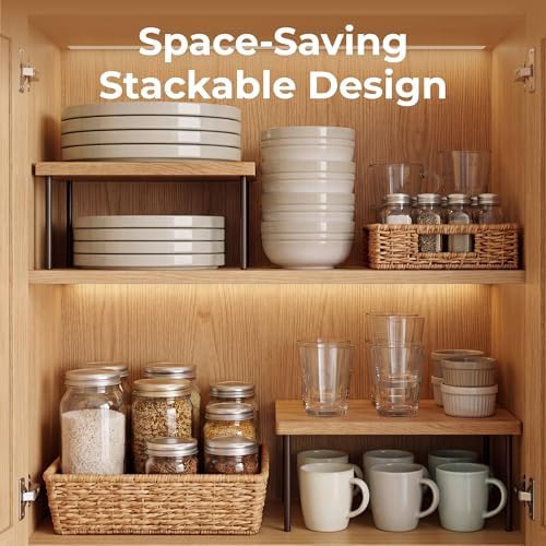 SMIRLY Stoneware Dinnerware Set for 4, 12 pcs Plates and Bowls Set