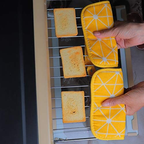 Kitchen Pot Holder Set, 8 Piece, with Pan Handle Holders