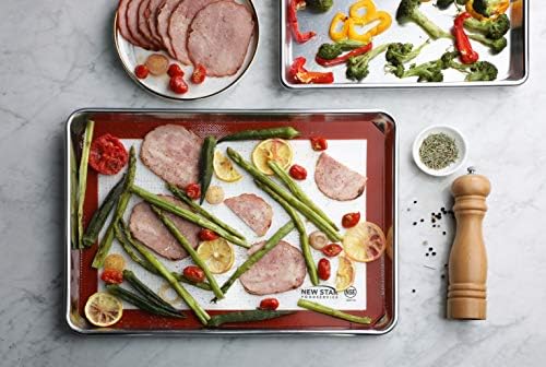 New Star Foodservice Commercial Sheet Pan & Silicone Mat Set, 15x21"