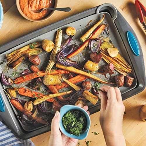 Rachael Ray Silicone Roasting and Baking Mat, 10 x 14.75 Inch