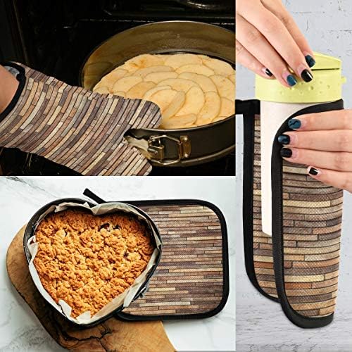 QMXO Abstract Vintage Wooden Brown Oven Mitts Quilted Cotton Lining