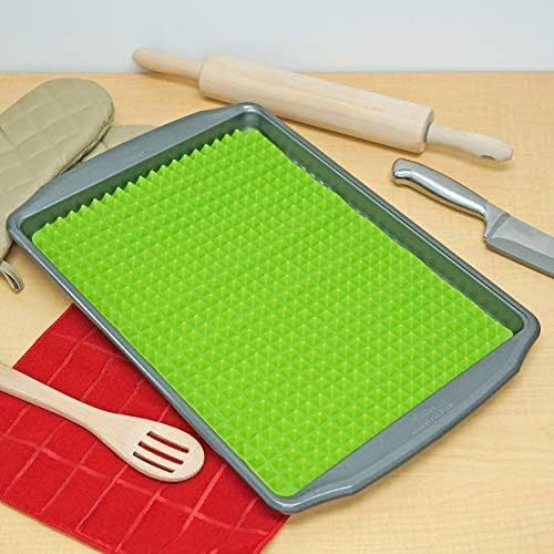 Southern Homewares Raised Silicone Baking Sheet, Green, Set of 2