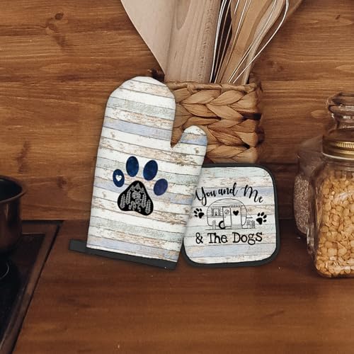 Camper Dog Lover Oven Mitts and Pot Holders Set