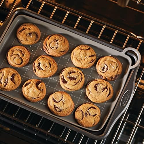 Rachael Ray Silicone Roasting and Baking Mat, 10 x 14.75 Inch