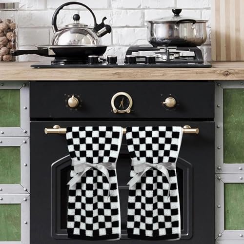 Jacquotha Black and White Hand Towels 4 Pack