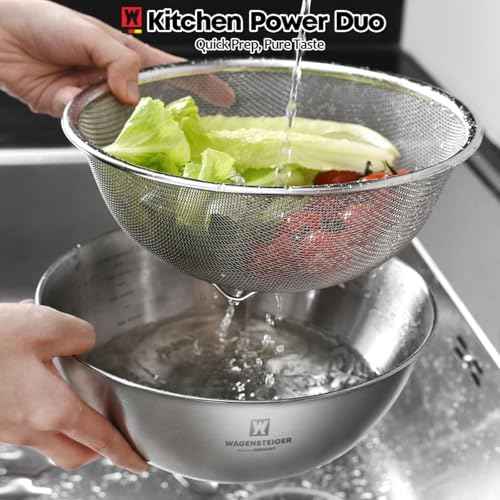 WAGENSTEIGER Stainless Steel Mixing Bowl and 3-Legged Colander Set, Multipurpose Kitchen Basket with Fine Mesh Colander, Salad Mixing Bowl with Strainer, Rinsing Vegetables & Fruits (24cm / 9.45")