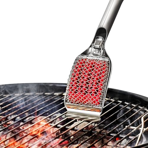OXO Outdoor Coiled Grill Brush with Replaceable Head