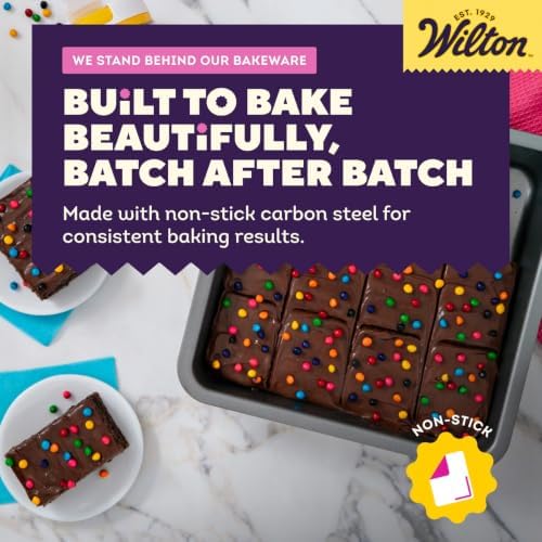 Wilton Silver Non-Stick Square Pan, Made Without PFAS, 8 x 8 in.