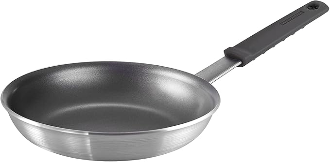 Tramontina Professional Fusion 8-Inch Non Stick Small Frying Pan, Heavy-Gauge by Tramontina
