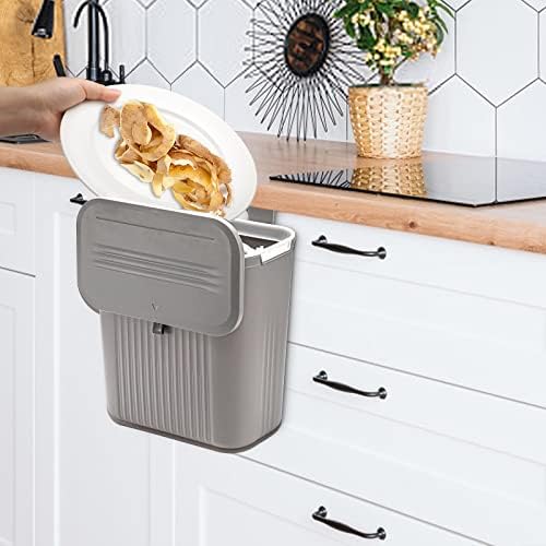 Frcctre 2 Pack 2.4 Gallon Hanging Compost Bin with Lid