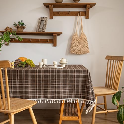 Farmhouse Plaid Tablecloth with Tassel Fringe, Polyester Cotton Rustic