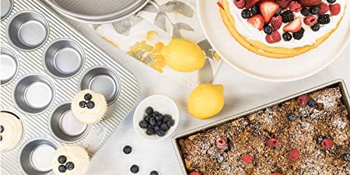 USA Pan Nonstick Jelly Roll Pan and Silicone Baking Mat Set