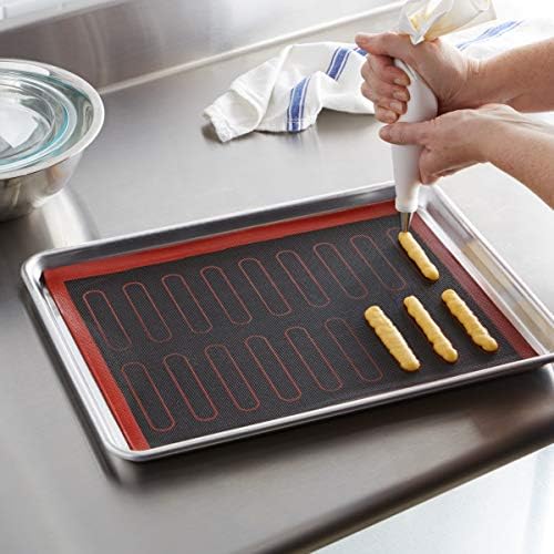 Amazon Basics Non-Stick Silicone Baking Mat, 2 Pack