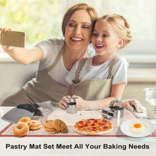 Biscuit Cutter, Pastry Cutter and Bench Scraper Set