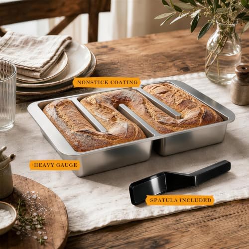Brownie Pan with Lid, Spatula and Wedge, Nonstick Cast Aluminum 9"