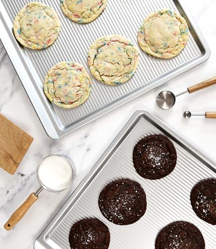 USA Pan Bakeware Cookie Sheet, Warp Resistant Nonstick Baking Pan