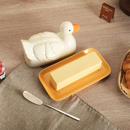 Colias Wing 3D Duck Shaped Ceramic Butter Dish with Lid Butter Keeper