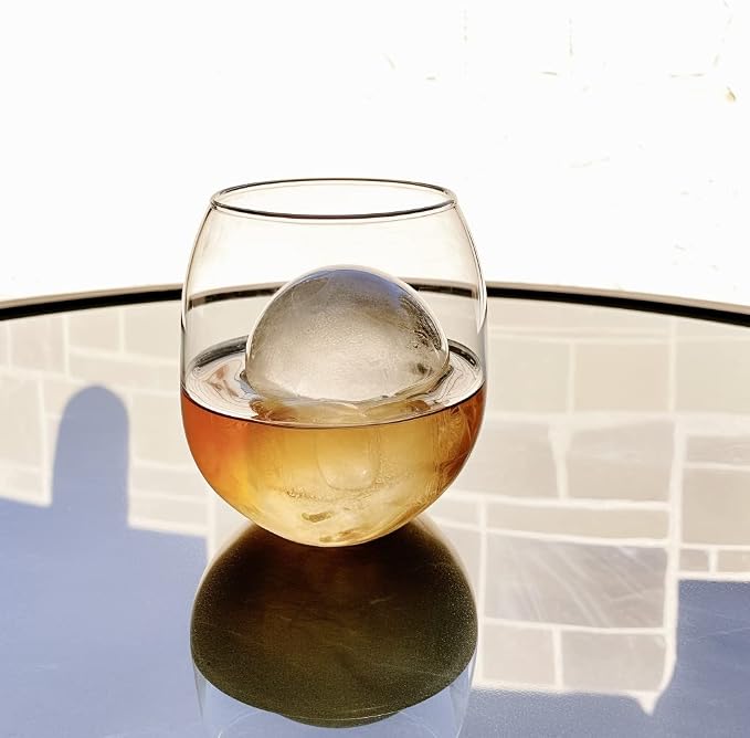 Ball Ice Cube Tray and Big Ice Cube Molds - Image 7