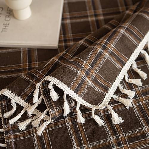 Farmhouse Plaid Tablecloth with Tassel Fringe, Polyester Cotton Rustic