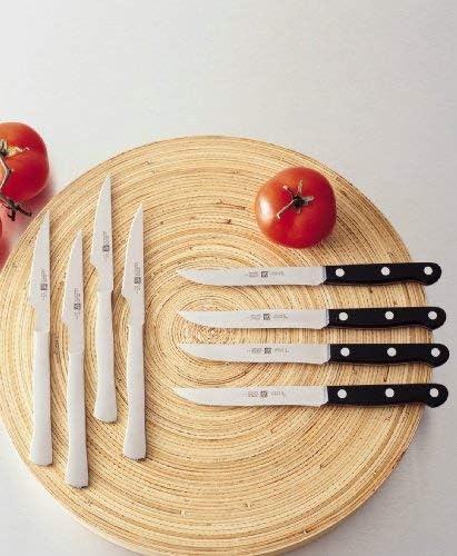 ZWILLING 4-pc Stainless Steel Serrated Steak Knife Set, made in Spain - Image 2