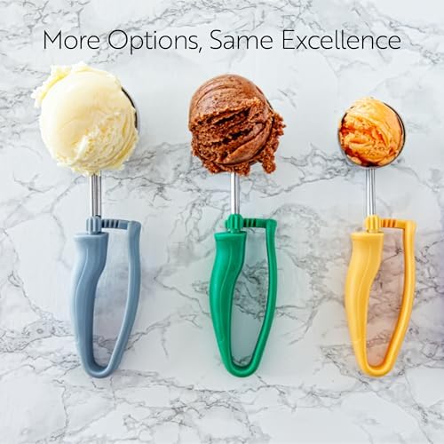 Restaurantware Comfy Grip 4 Ounce Gelato Scoop 1 Ambidextrous Ice