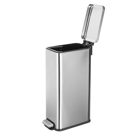 mDesign Slim Metal Rectangle 7.9 Gallon Trash Can - Image 7