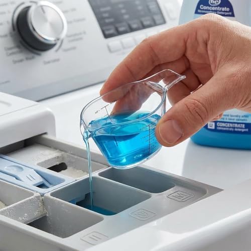 Small Plastic Liquid Measuring Cup for Kitchen and DIY with