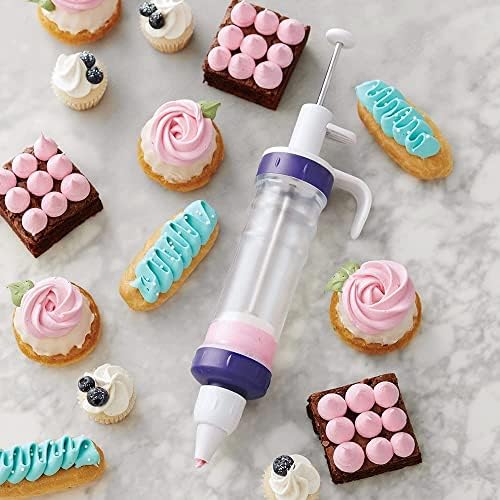Wilton Dessert Decorator Piping Kit, Plunger-Style Tool