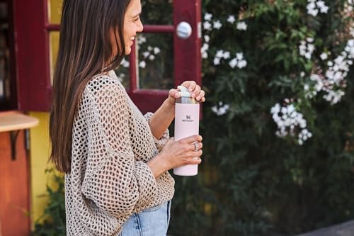 Stanley AeroLight Transit Bottle 20 oz | Locking Drink Through Lid