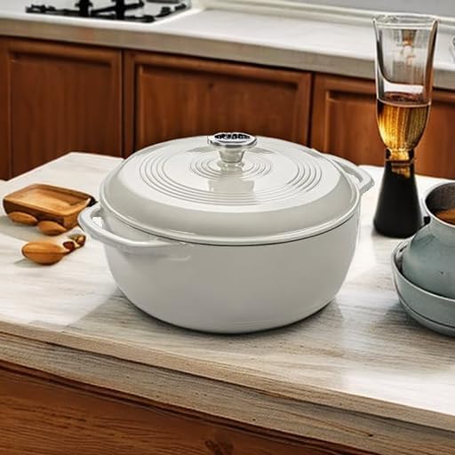 Lodge 3 Quart Enameled Cast Iron Dutch Oven - Image 5