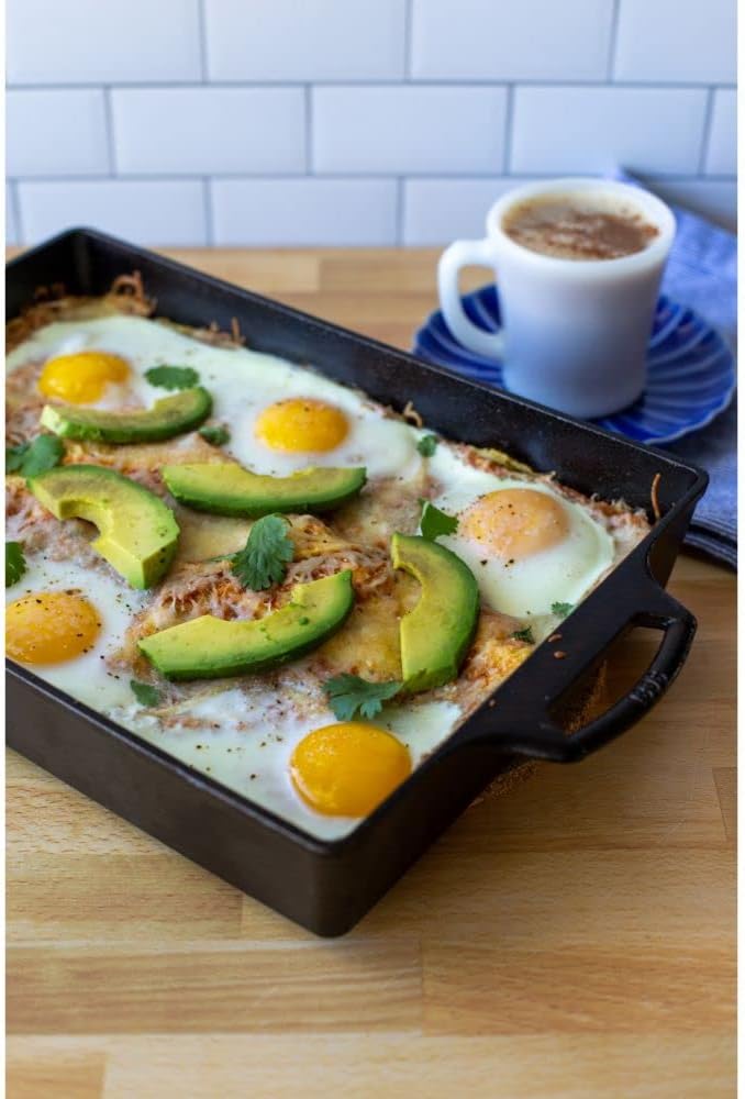 Lodge Cast Iron Casserole Pan - Image 9