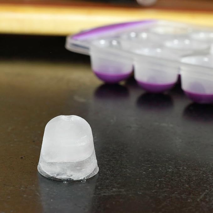 Chef Craft Select Plastic Ice Cube Tray, 11 inch in length yields 21 cubes - Image 4