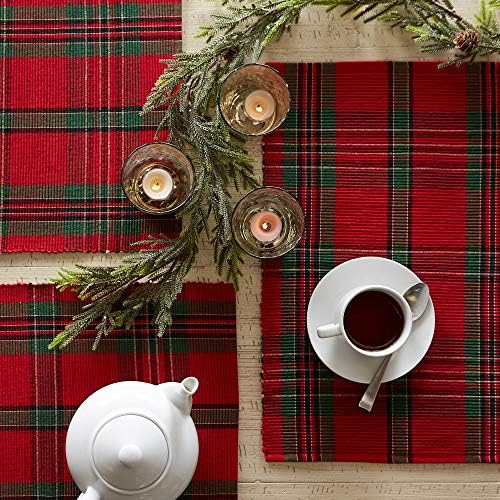 DII Farmhouse Christmas Plaid Dining Table & Kitchen Décor, Holiday