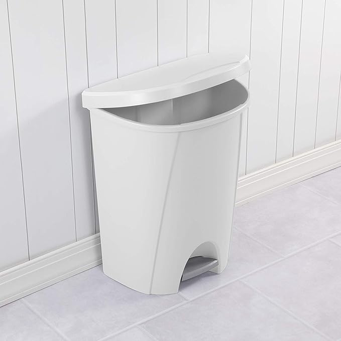 STERILITE 10948004 Step Can, 6.6 Gallon - Image 3