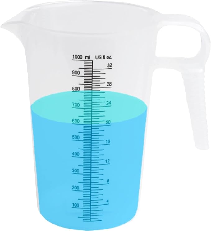 ACCUPOUR 32oz Measuring Pitcher, Pool and Lawn by Accupour
