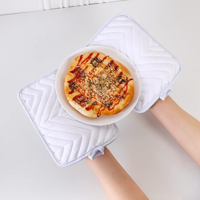 Anyi Pot Holders and Oven Mitts 7" X 9" Heat Resistant Pocket Pot Holder Set - Image 7