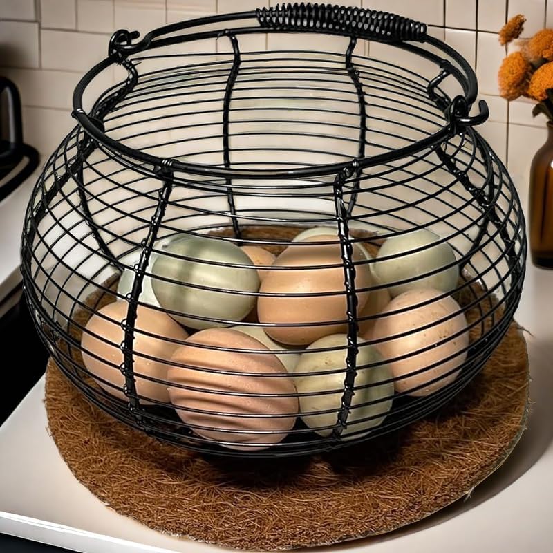 Metal Egg Gathering Basket with Handle