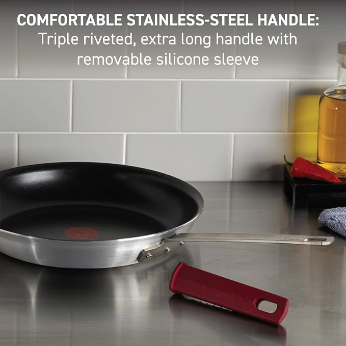 T-fal Professional VX3 Brushed Nonstick Fry Pan - Image 5