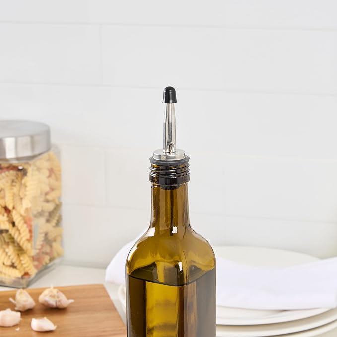 Restaurantware RW Base 16.9 Ounce Olive Oil Dispenser 1 Kitchen Oil Dispenser - Image 4