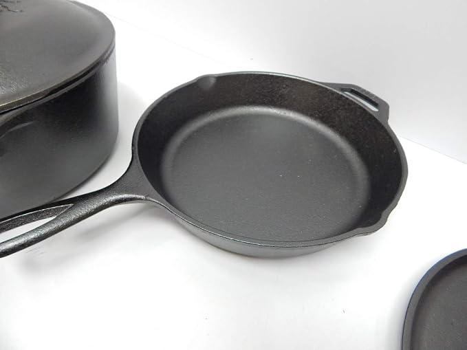 Lodge Cast Iron Set - Image 3